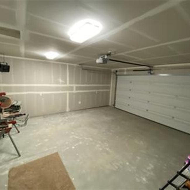 645 SMV garage.jpg